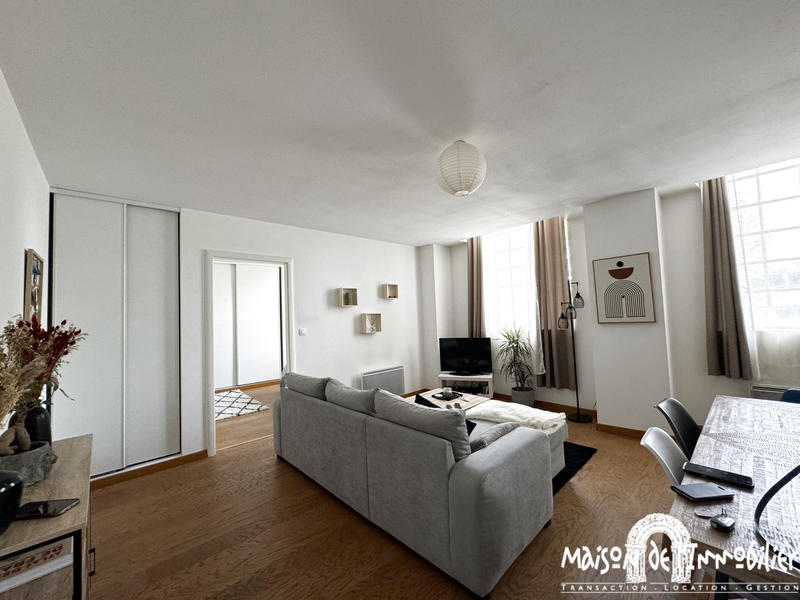 Appartement - 49 m² - 2 pièces