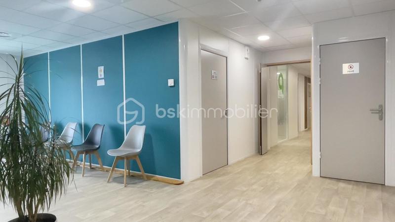 Bureau - 19 m² - 1 pièce