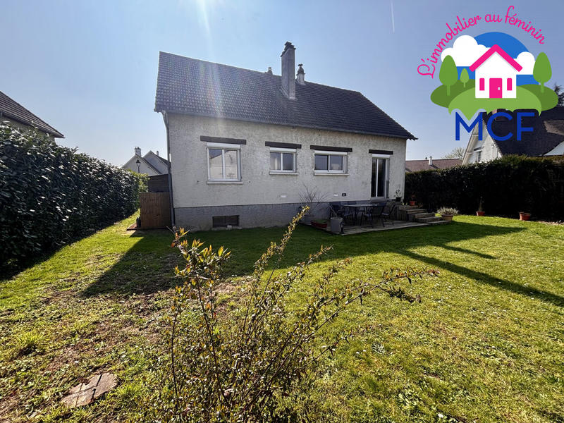 Maison traditionnelle - 112 m² - 5 pièces