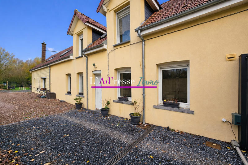 Maison - 134 m² - 9 pièces