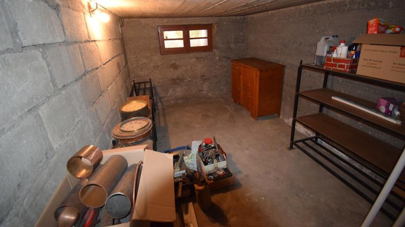 Maison - 92 m² - 5 pièces