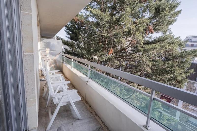 Appartement - 94 m² - 4 pièces