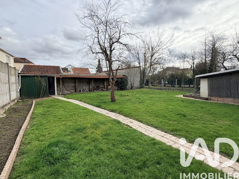 Maison - 142 m² - 6 pièces