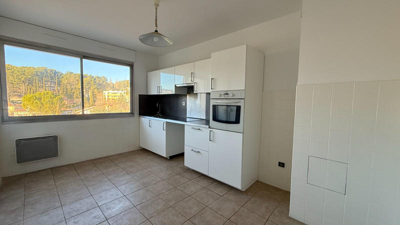 Appartement - 88 m² - 3 pièces