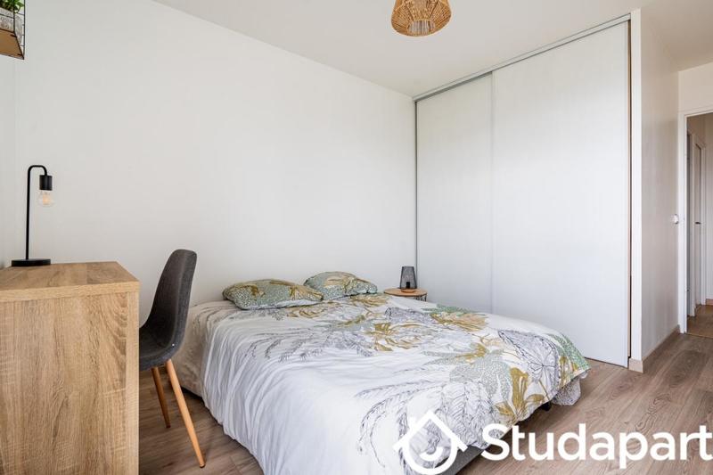 Chambre - 10 m² - 1 pièce