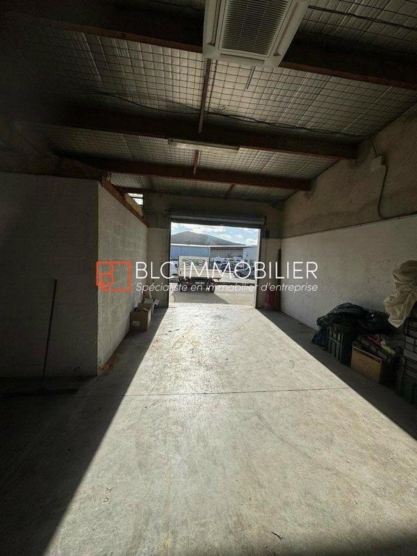 Atelier d'activités - 120 m²