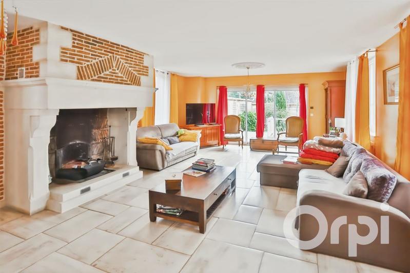 Maison - 189 m² - 6 pièces