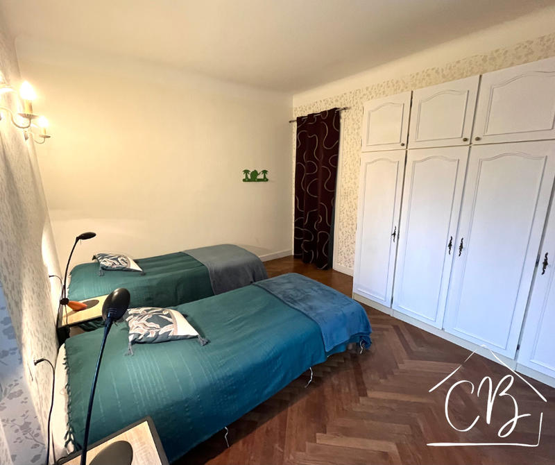 Maison - 167 m² - 6 pièces