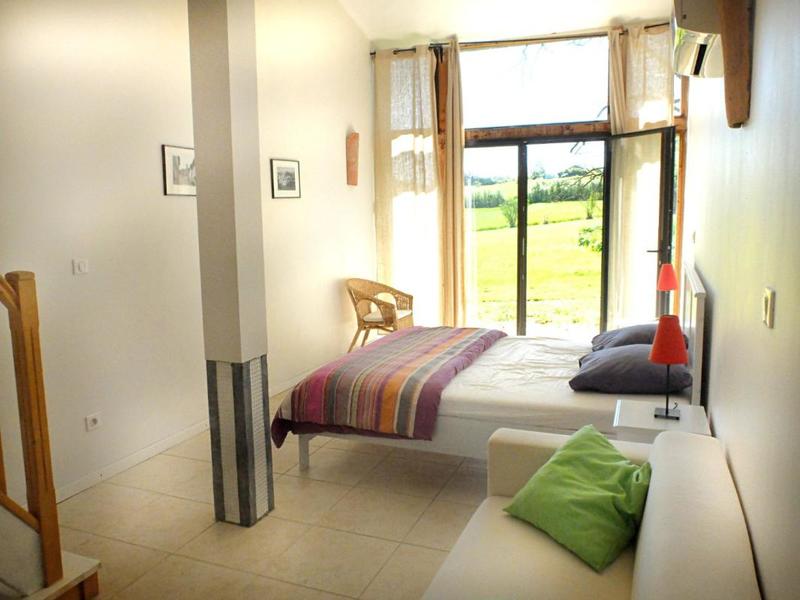 Maison en pierre - 284 m² - 8 pièces