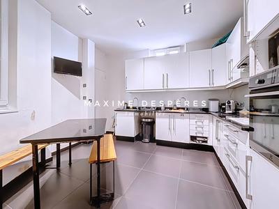 Appartement - 137 m² - 4 pièces