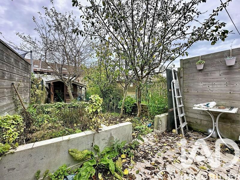 Maison - 95 m² - 4 pièces