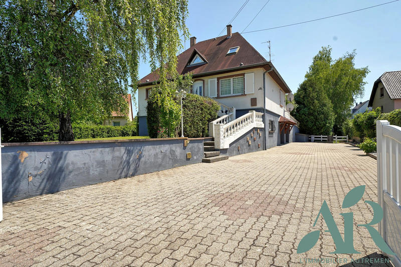 Maison - 135 m² - 6 pièces