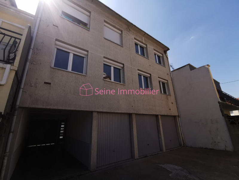 Immeuble - 170 m² - 8 pièces