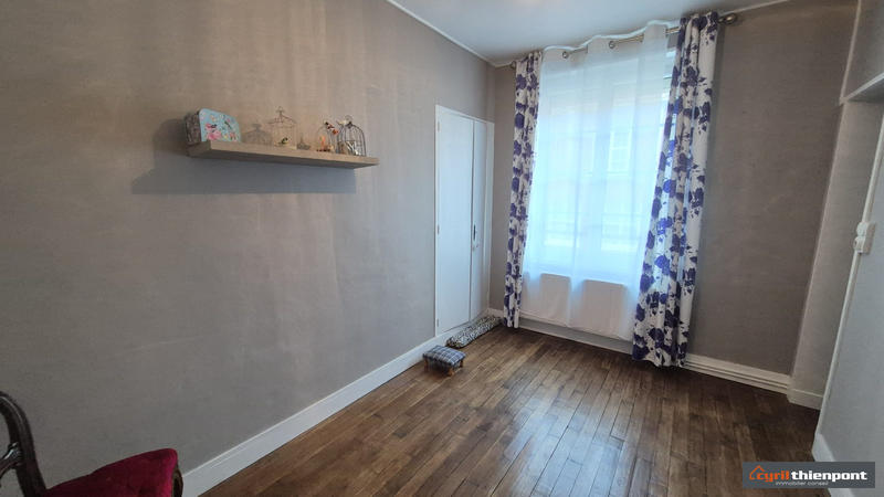 Appartement - 84 m² - 5 pièces