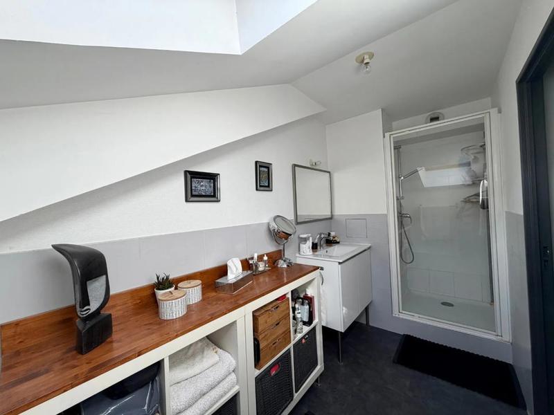 Appartement - 142 m² - 5 pièces