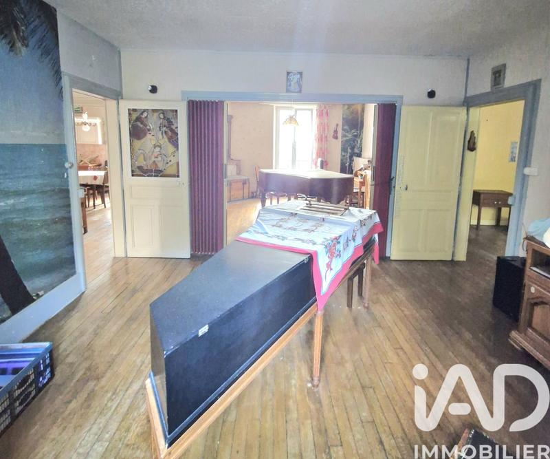 Maison - 264 m² - 7 pièces