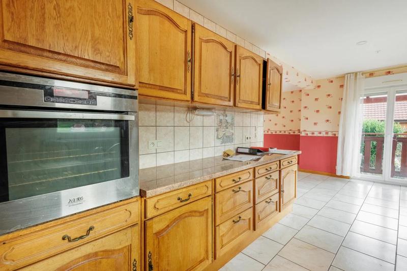 Maison - 200 m² - 5 pièces