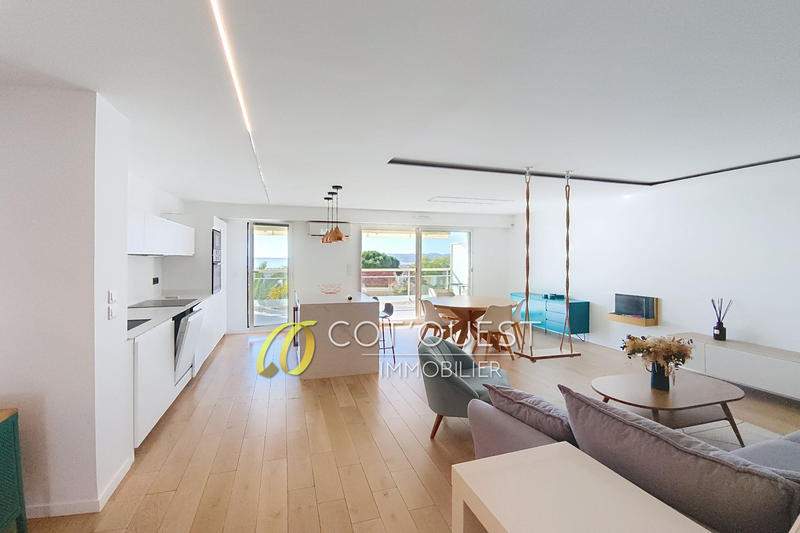 Appartement - 77 m² - 3 pièces