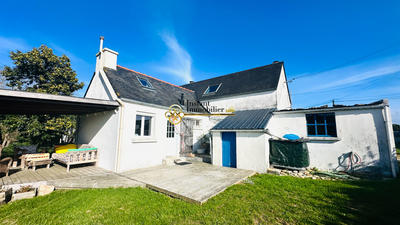 Maison - 85 m² - 5 pièces