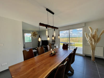 Maison - 94 m² - 5 pièces