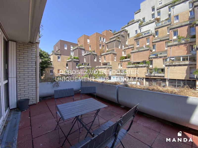 Chambre - 10 m² - 5 pièces