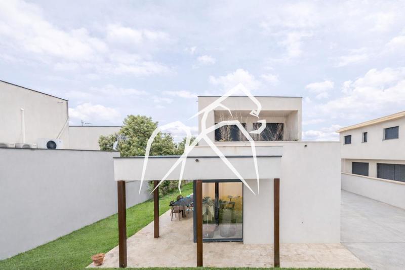 Maison ancienne - 194 m² - 5 pièces