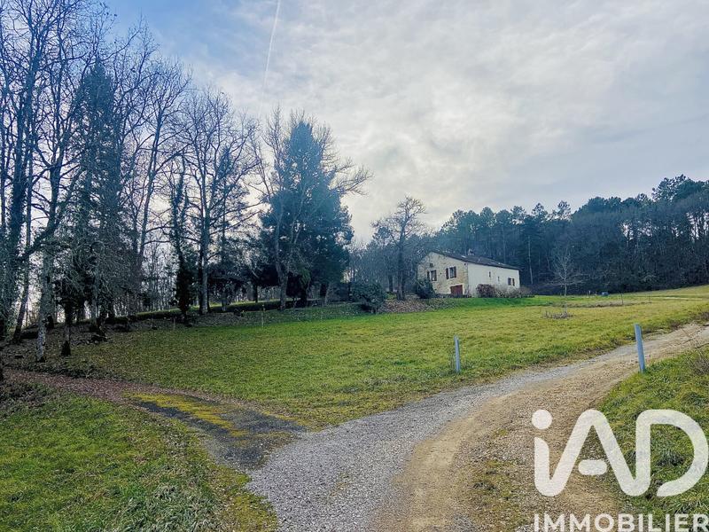 Maison - 153 m² - 5 pièces