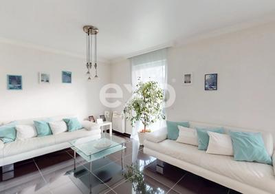 Maison - 110 m² - 6 pièces