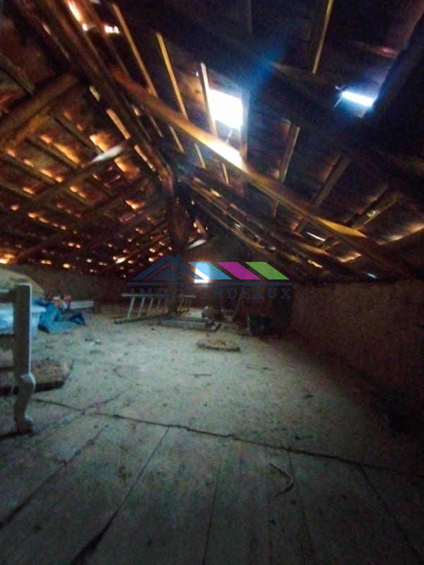 Maison - 85 m² - 5 pièces