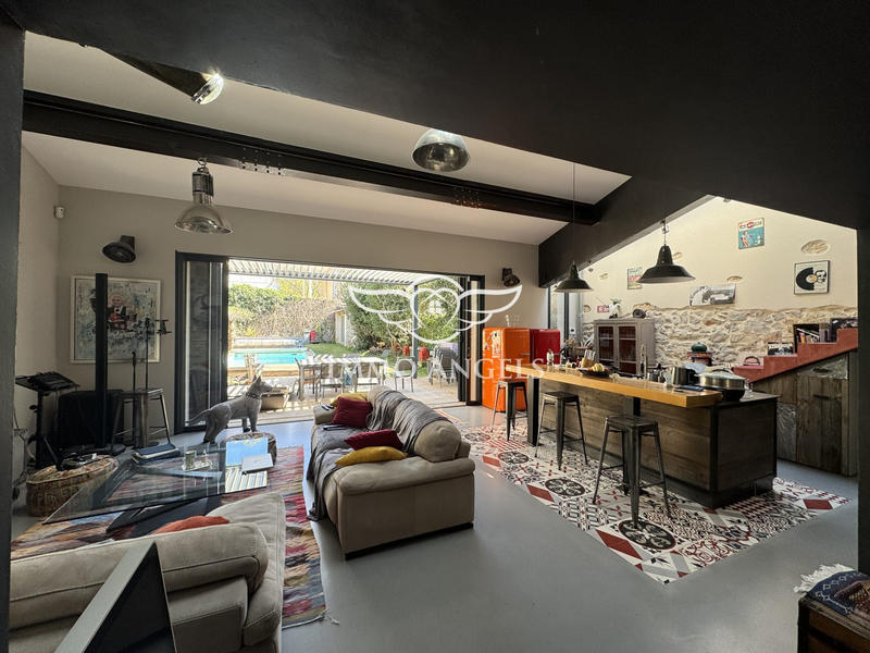 Maison - 150 m² - 4 pièces