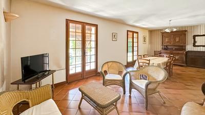 Maison - 104 m² - 4 pièces