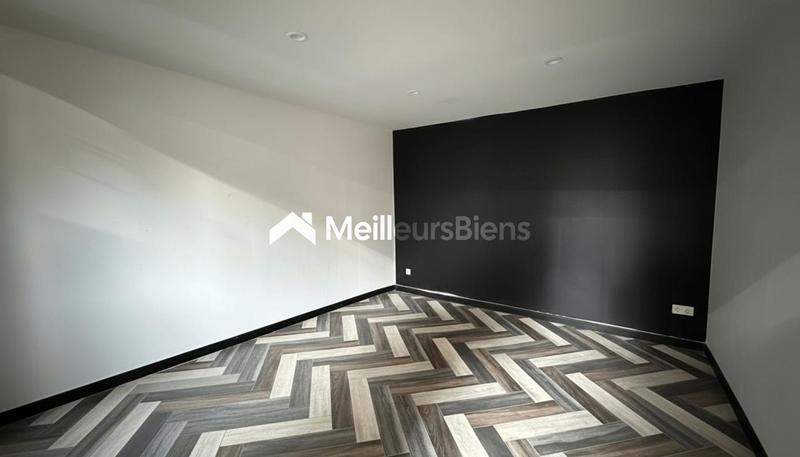 Entrepôt - 450 m² - 1 pièce