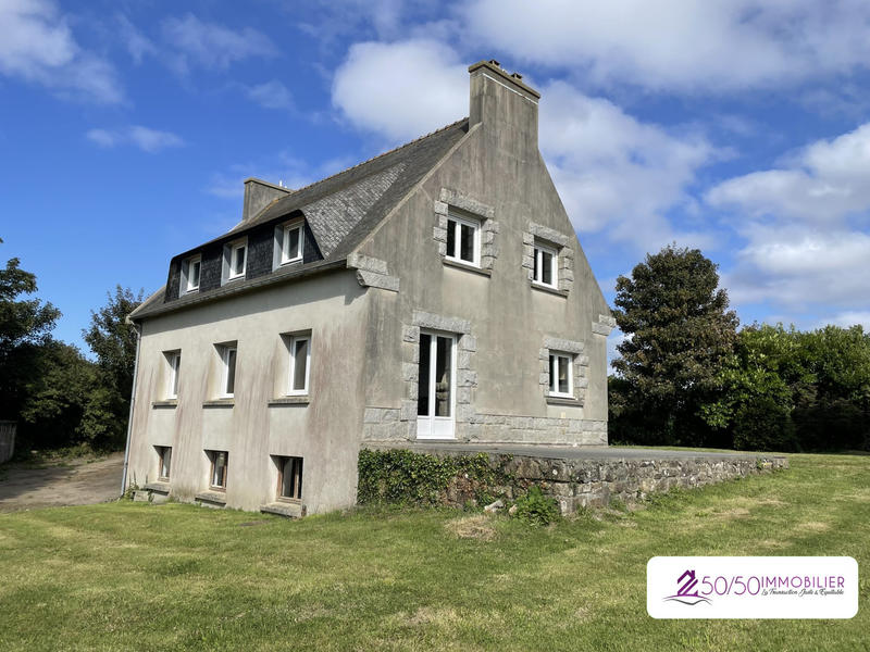 Maison - 144 m² - 7 pièces