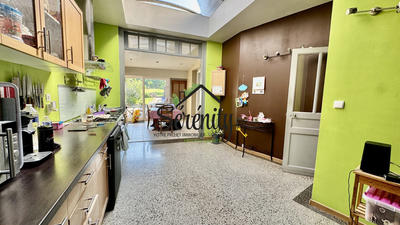 Maison ancienne - 195 m² - 10 pièces