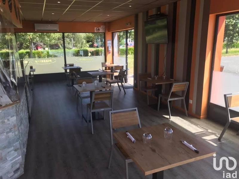 Local commercial - 99 m²