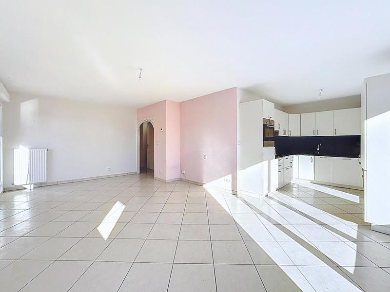 Appartement - 84 m² - 3 pièces