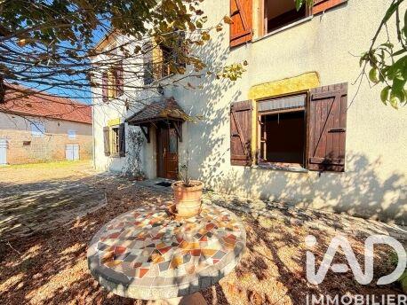 Maison - 182 m² - 6 pièces