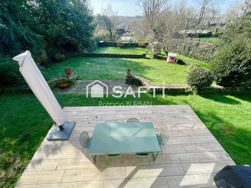 Maison - 184 m² - 7 pièces