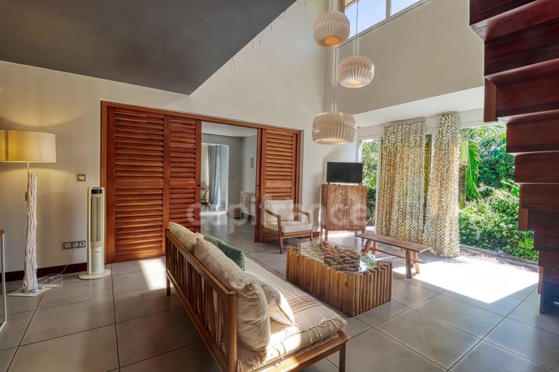 Maison - 139 m² - 5 pièces