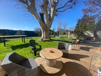 Maison - 205 m² - 9 pièces