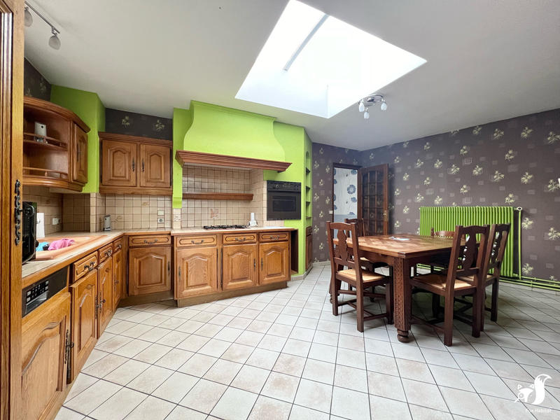 Maison - 143 m² - 5 pièces