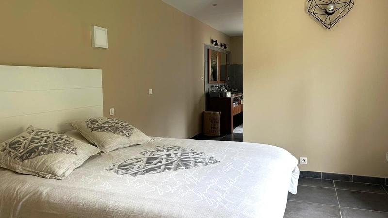 Maison - 193 m² - 6 pièces