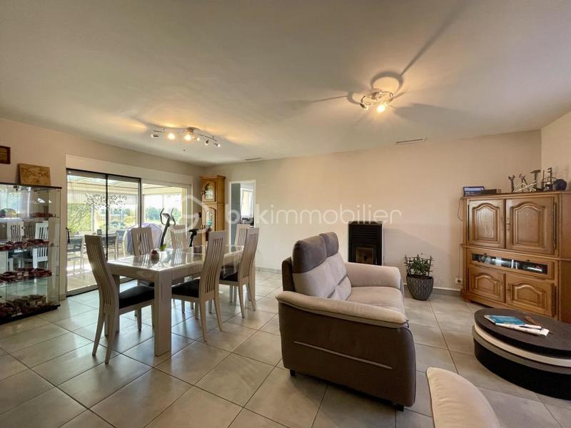 Maison traditionnelle - 122 m² - 5 pièces