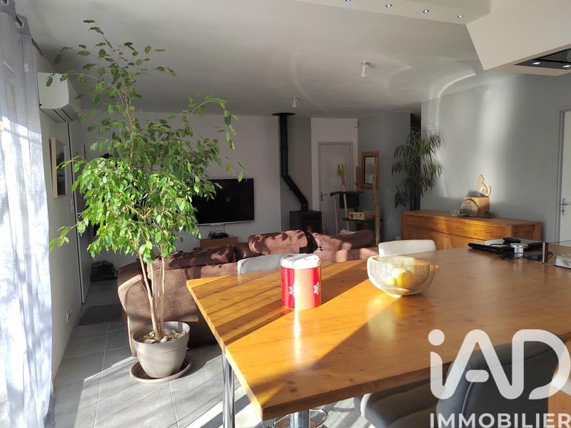 Maison - 83 m² - 4 pièces
