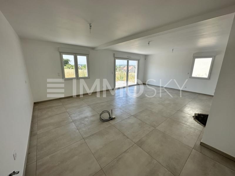 Maison - 111 m² - 5 pièces