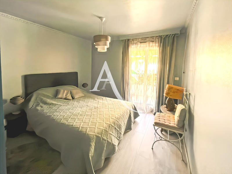 Appartement - 129 m² - 4 pièces