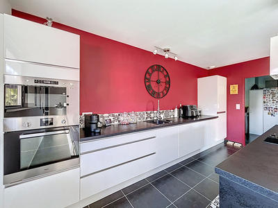 Maison - 117 m² - 4 pièces