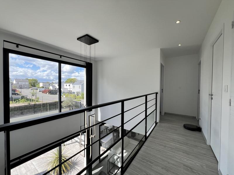 Maison contemporaine - 153 m² - 6 pièces