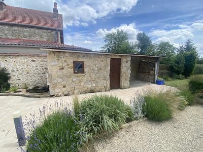 Maison - 104 m² - 5 pièces