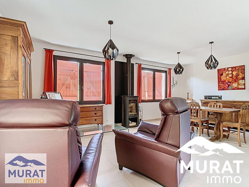 Maison - 170 m² - 8 pièces